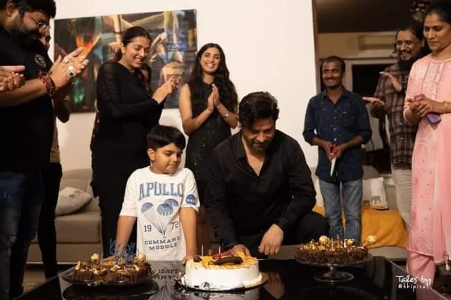 actress-boomika-celebrate-her-husband-birthday